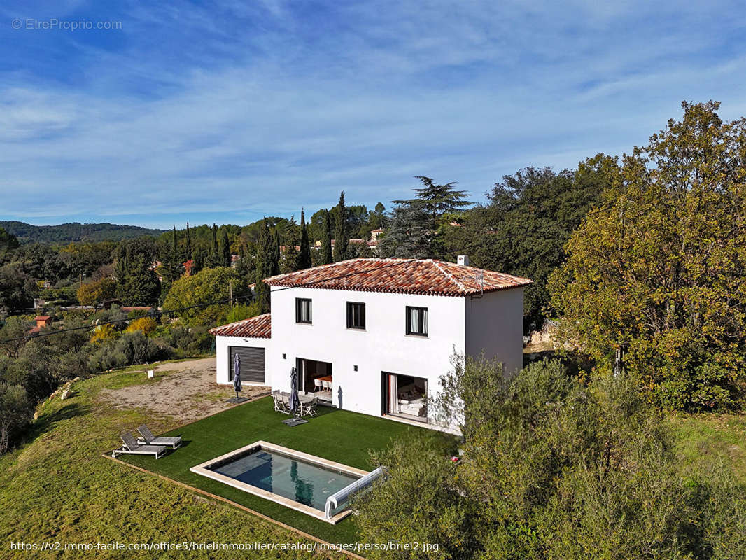 Maison à LORGUES