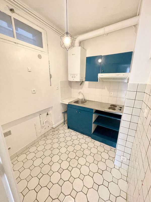 Appartement à PARIS-11E