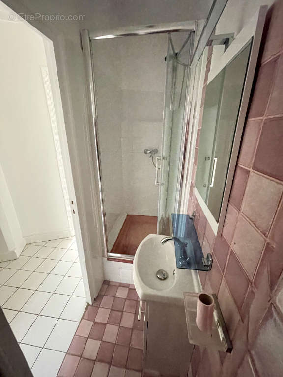 Appartement à PARIS-11E