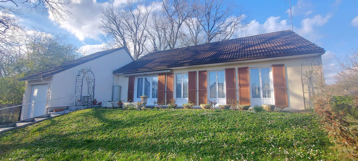 Maison à MAINTENON