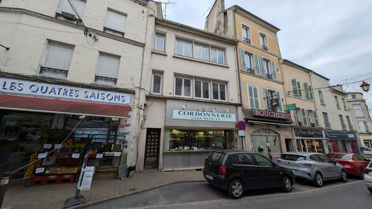 Appartement à COULOMMIERS