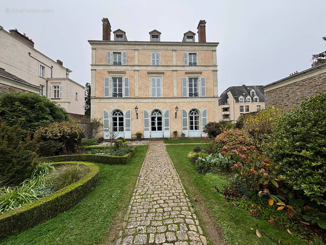 Maison à LAVAL