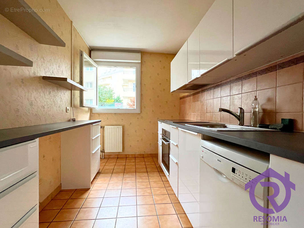 Appartement à CHATILLON