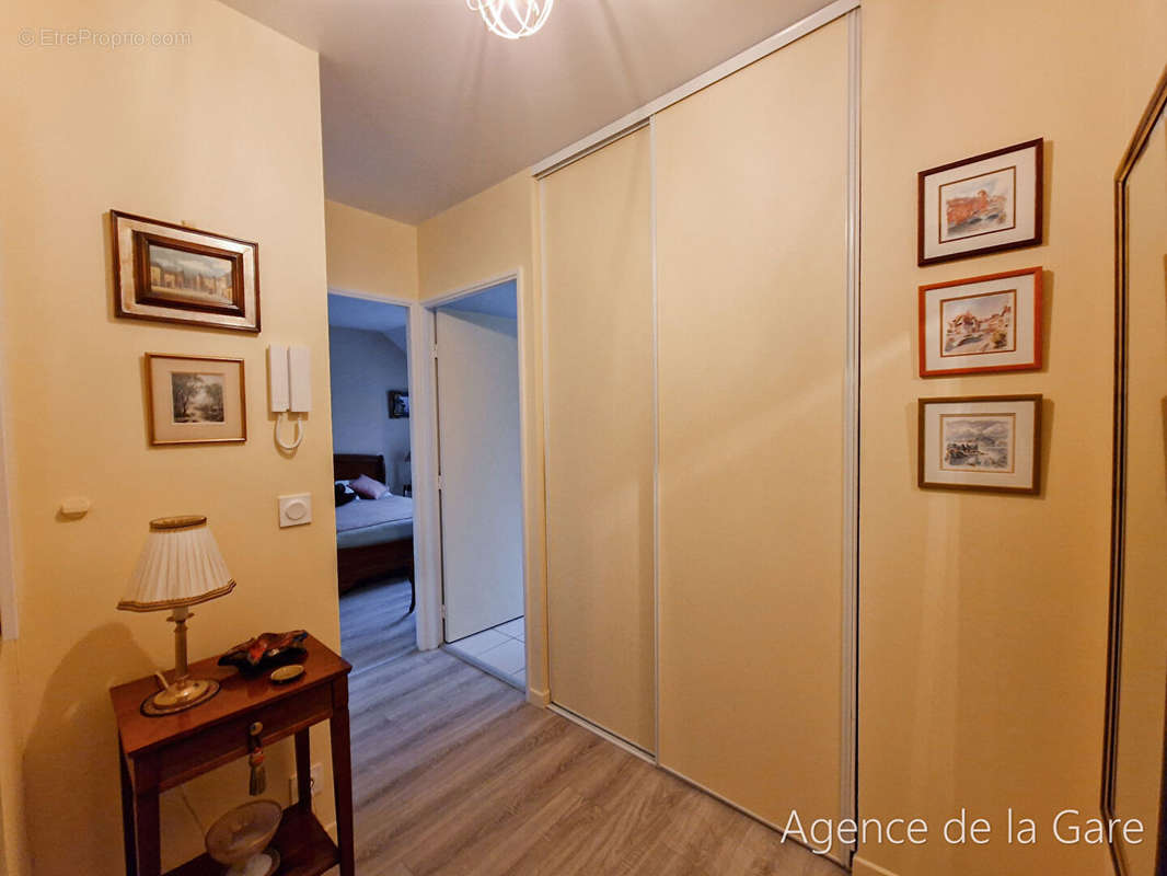 Appartement à MAISONS-LAFFITTE