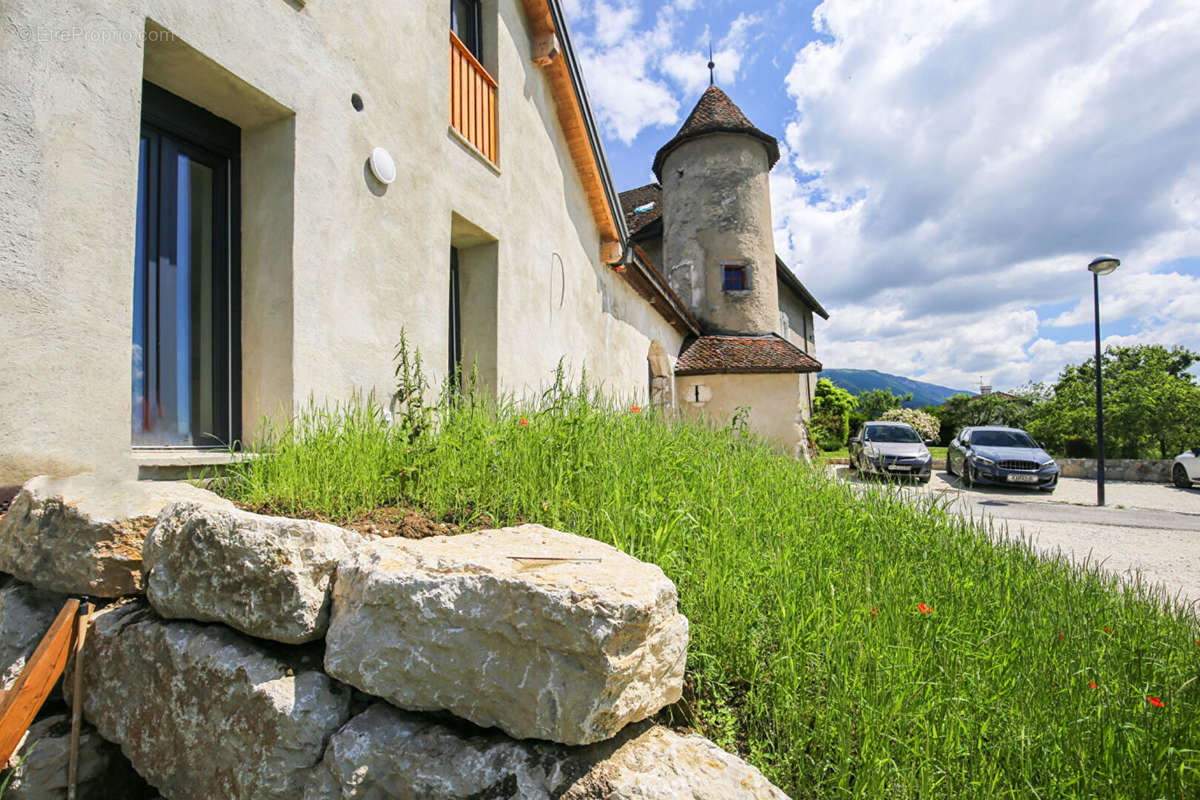 Appartement à SEYNOD