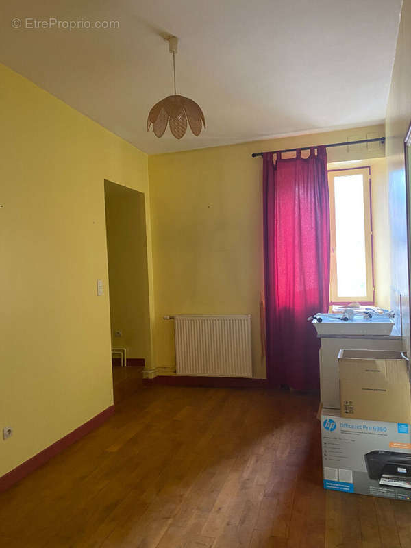 Appartement à ESTISSAC