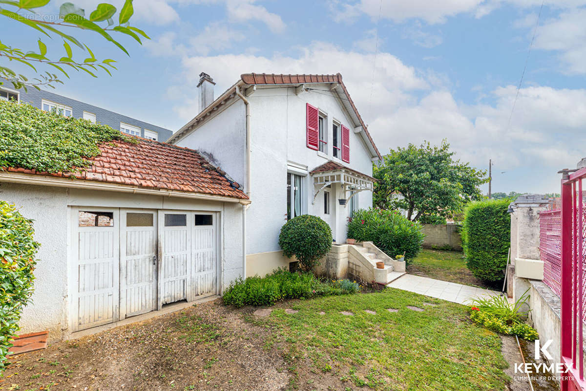 Maison à FRANCONVILLE