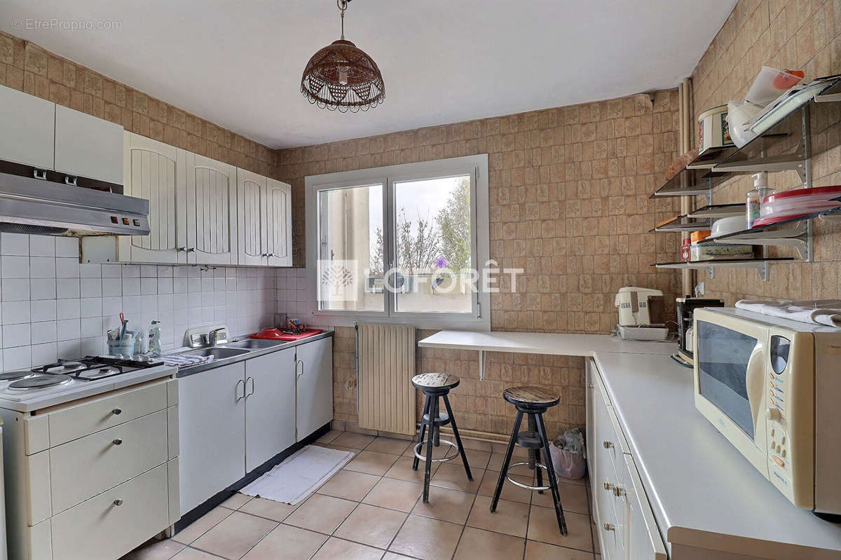 Appartement à VITRY-SUR-SEINE