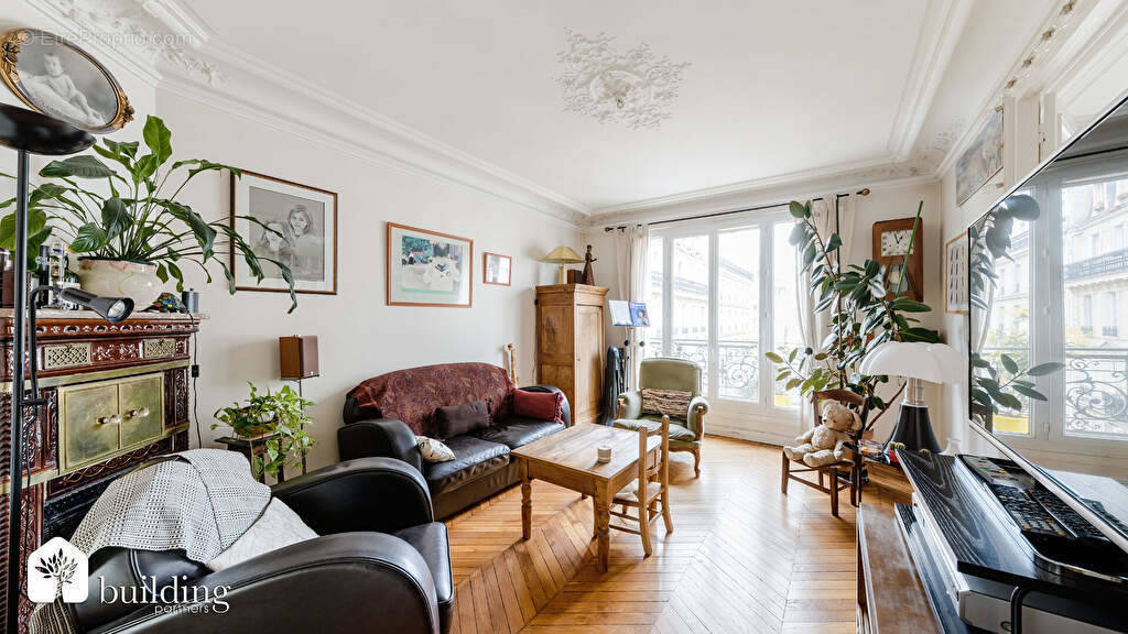 Appartement à LEVALLOIS-PERRET