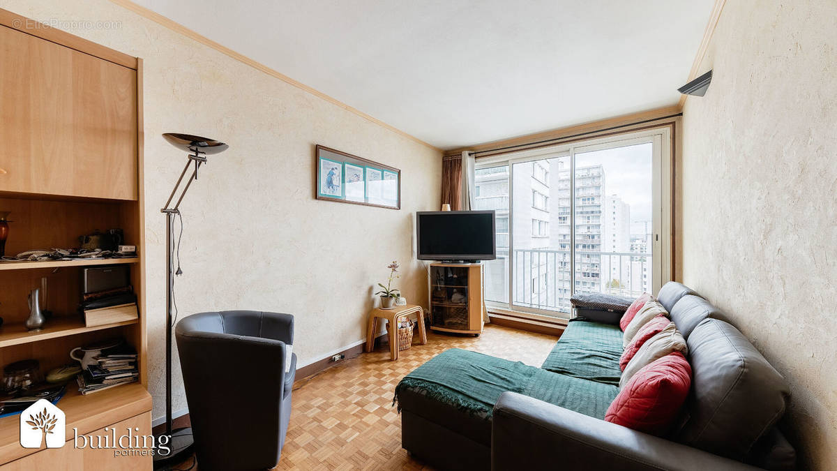 Appartement à LEVALLOIS-PERRET