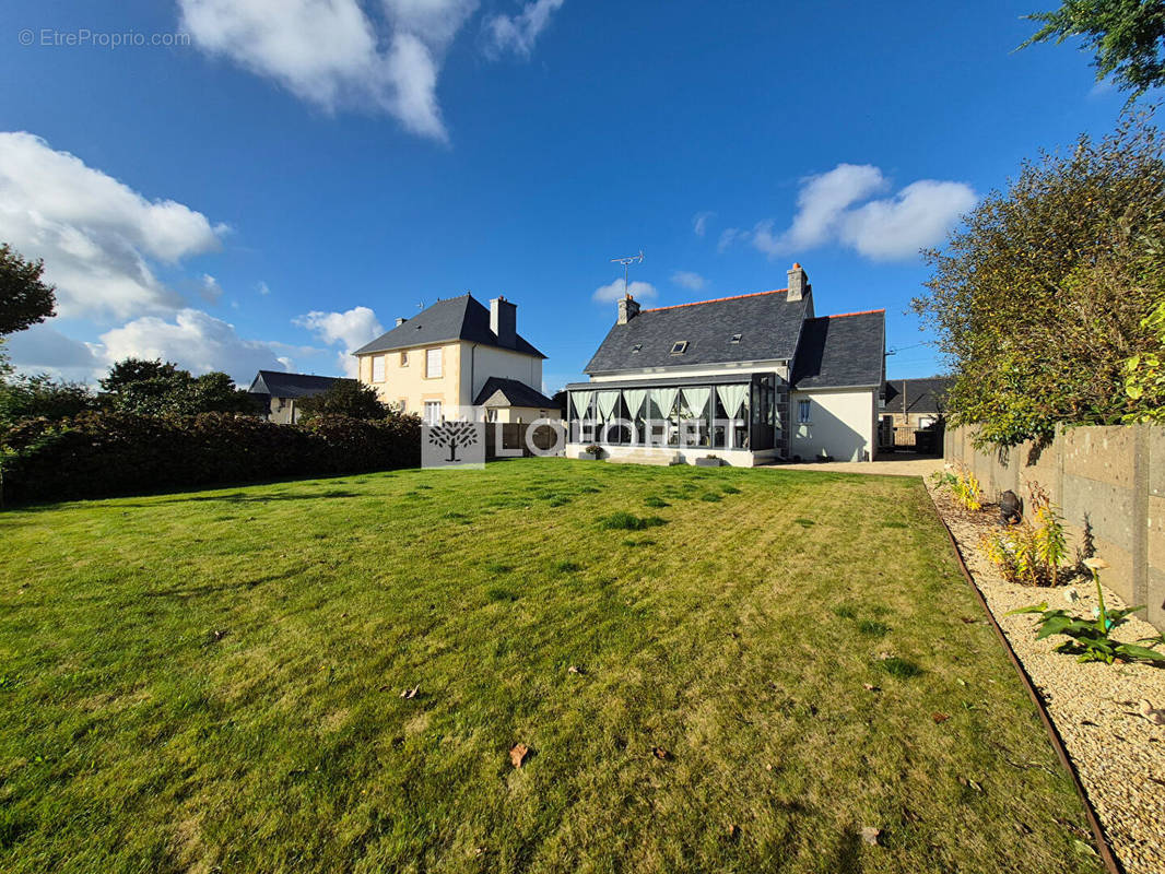 Maison à BEGARD