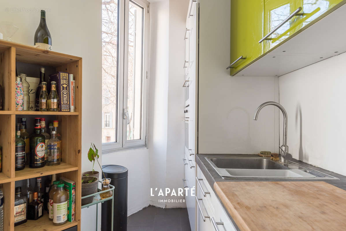 Appartement à MARSEILLE-6E