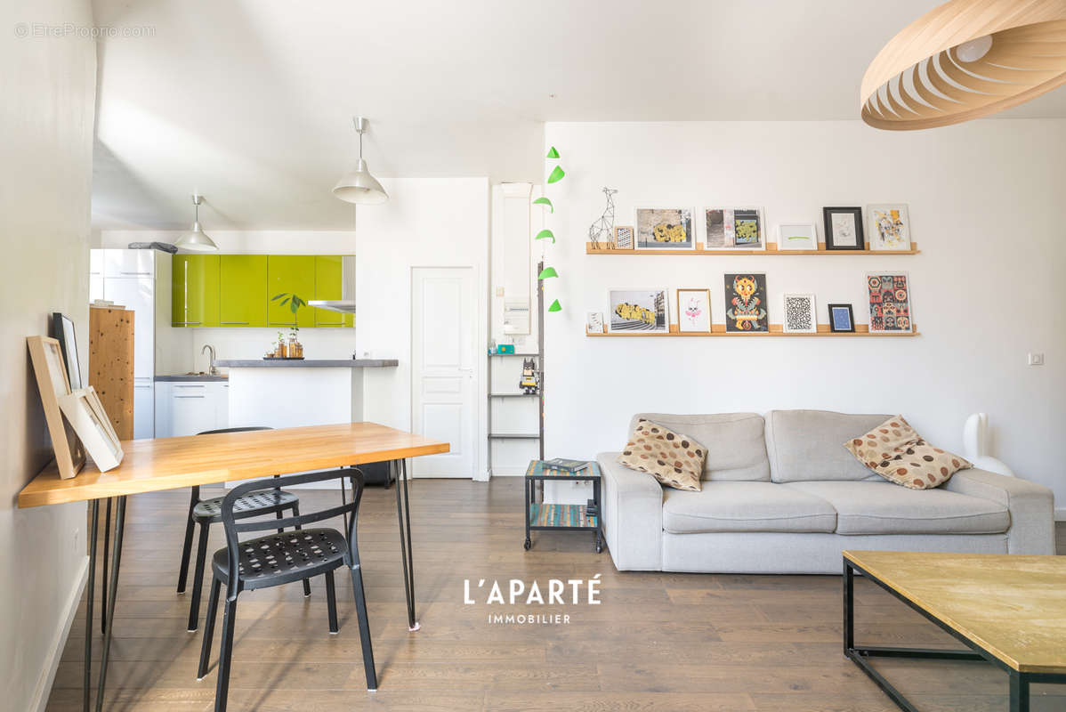 Appartement à MARSEILLE-6E