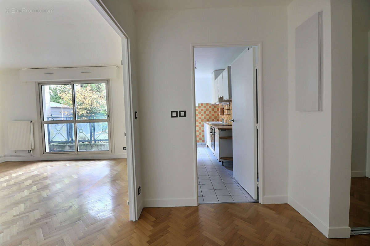 Appartement à CHATILLON