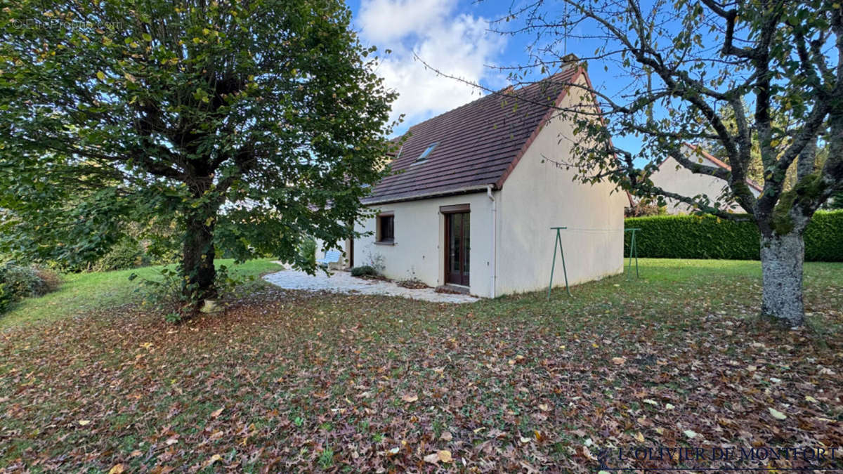 Maison à MONTFORT-L&#039;AMAURY