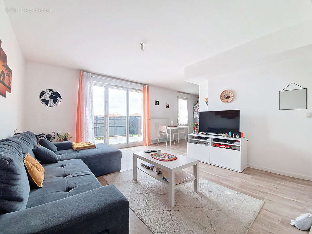 Appartement à VERNEUIL-SUR-SEINE