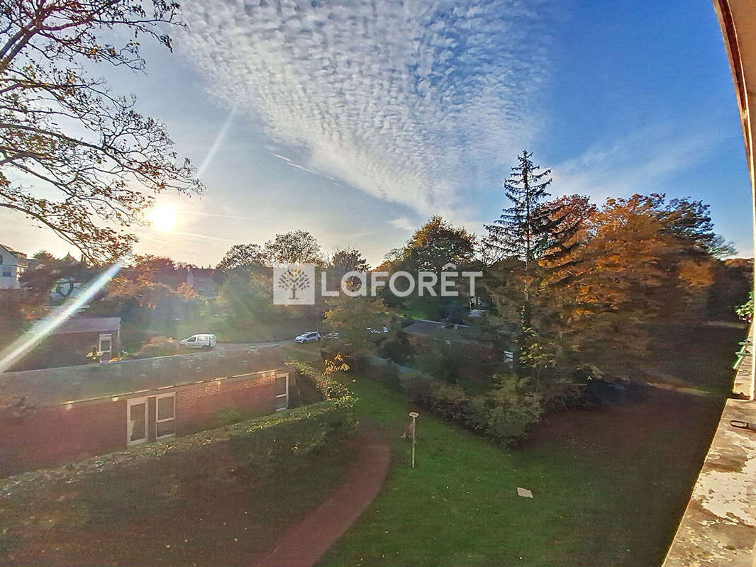 Appartement à VERNEUIL-SUR-SEINE