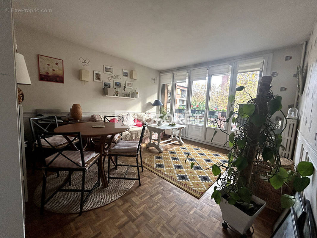 Appartement à SEVRAN