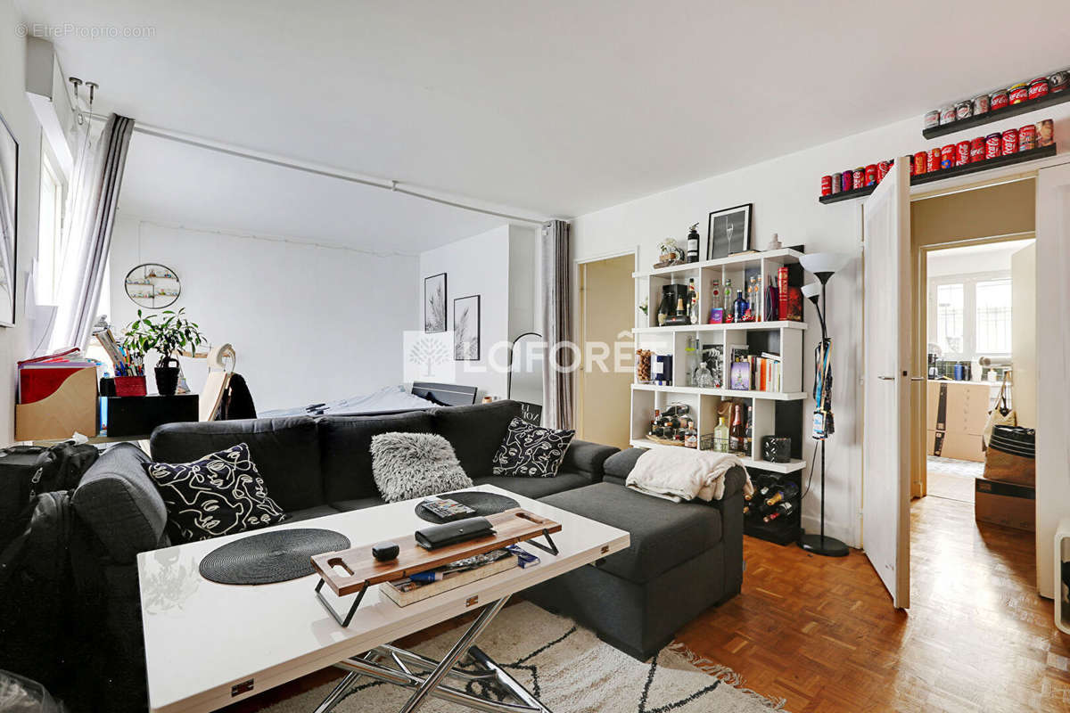 Appartement à PARIS-9E