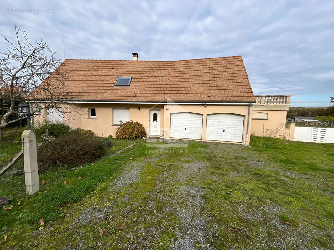 Maison à SAINT-MARS-LA-BRIERE