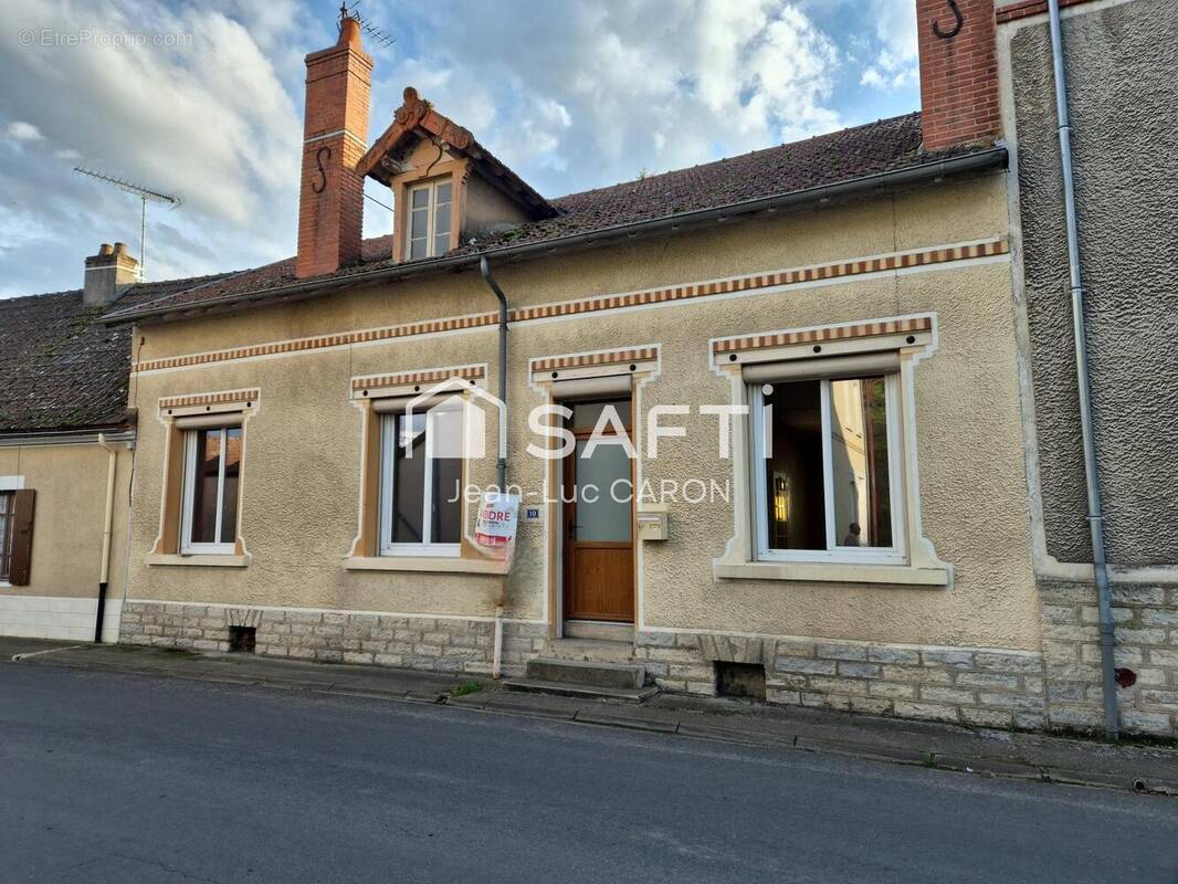 Photo 1 - Maison à BEAULON