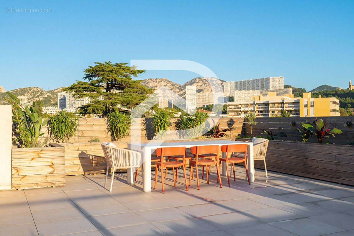 Appartement à MARSEILLE-9E