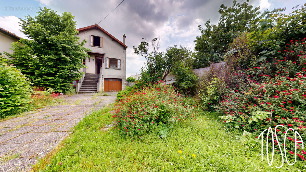 Maison à VITRY-SUR-SEINE