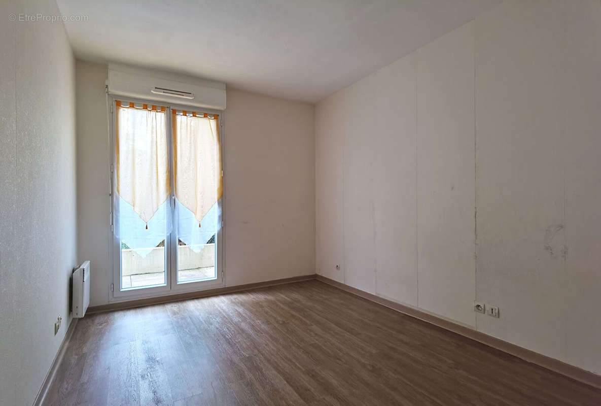 Appartement à ROSNY-SOUS-BOIS