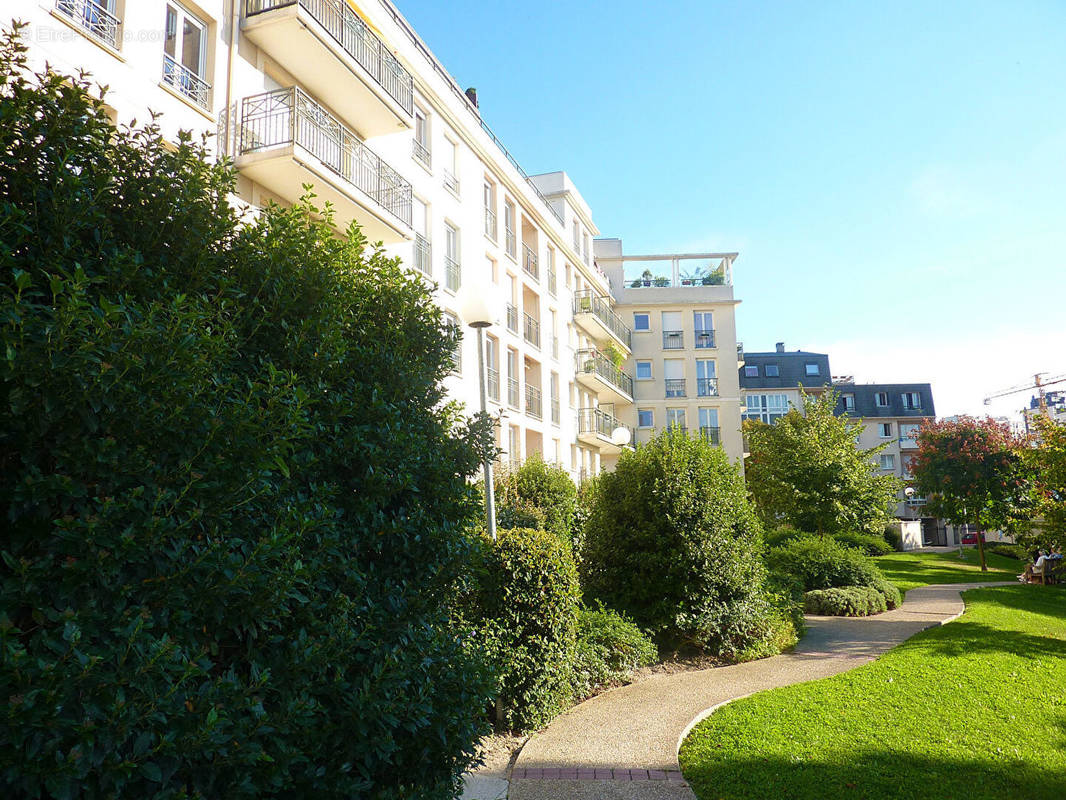 Appartement à ROSNY-SOUS-BOIS