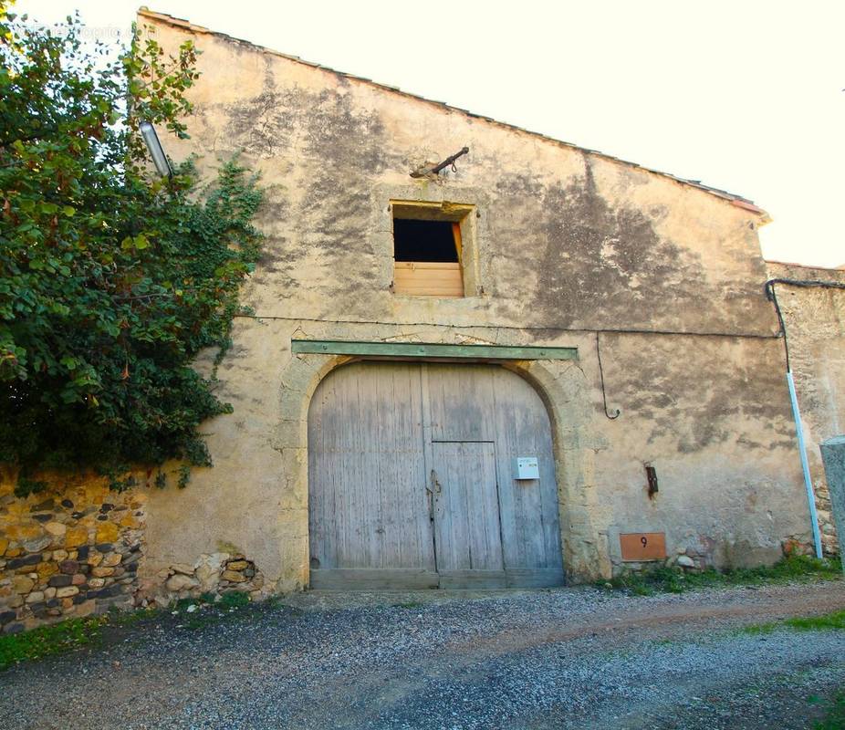 Maison à ROUJAN