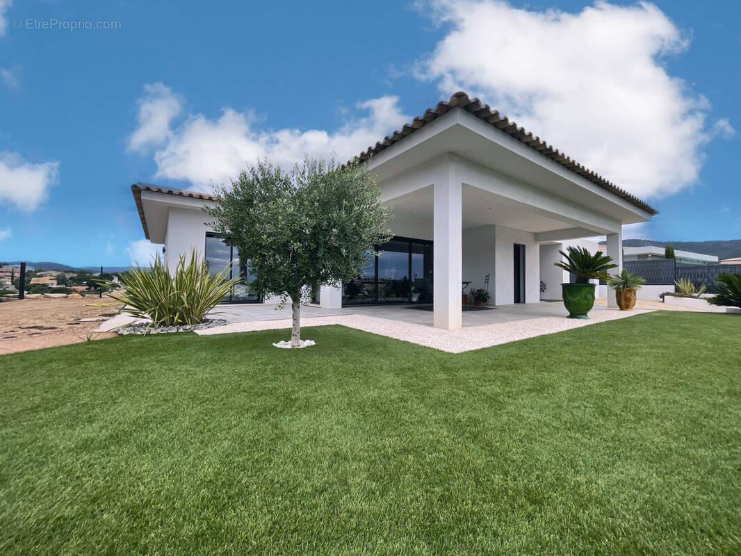 Maison à SAINTE-MAXIME