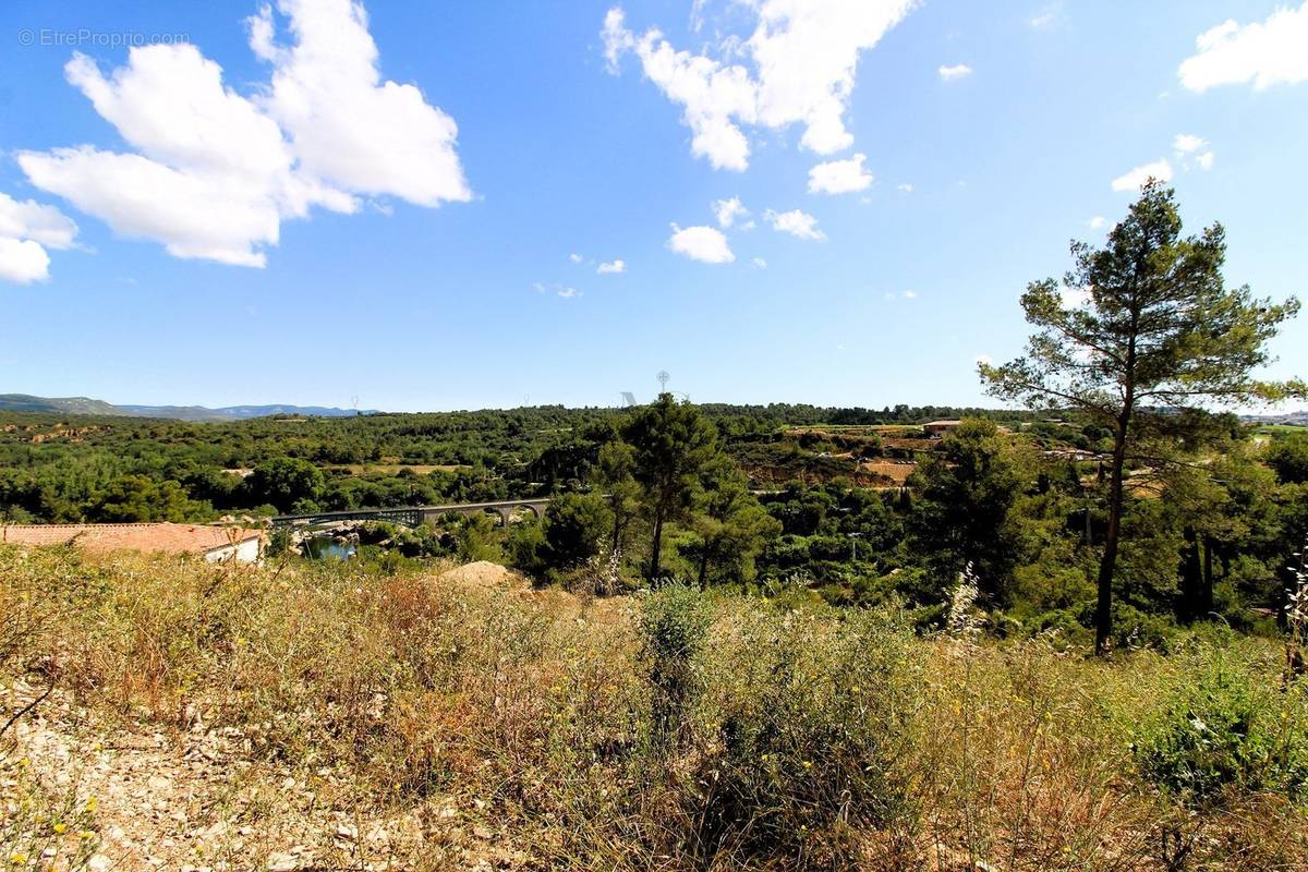 Terrain à BEZIERS