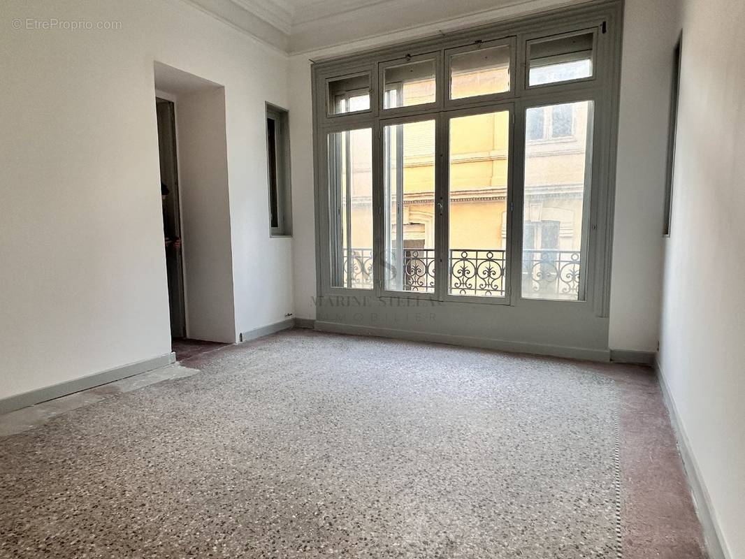 Appartement à BEZIERS