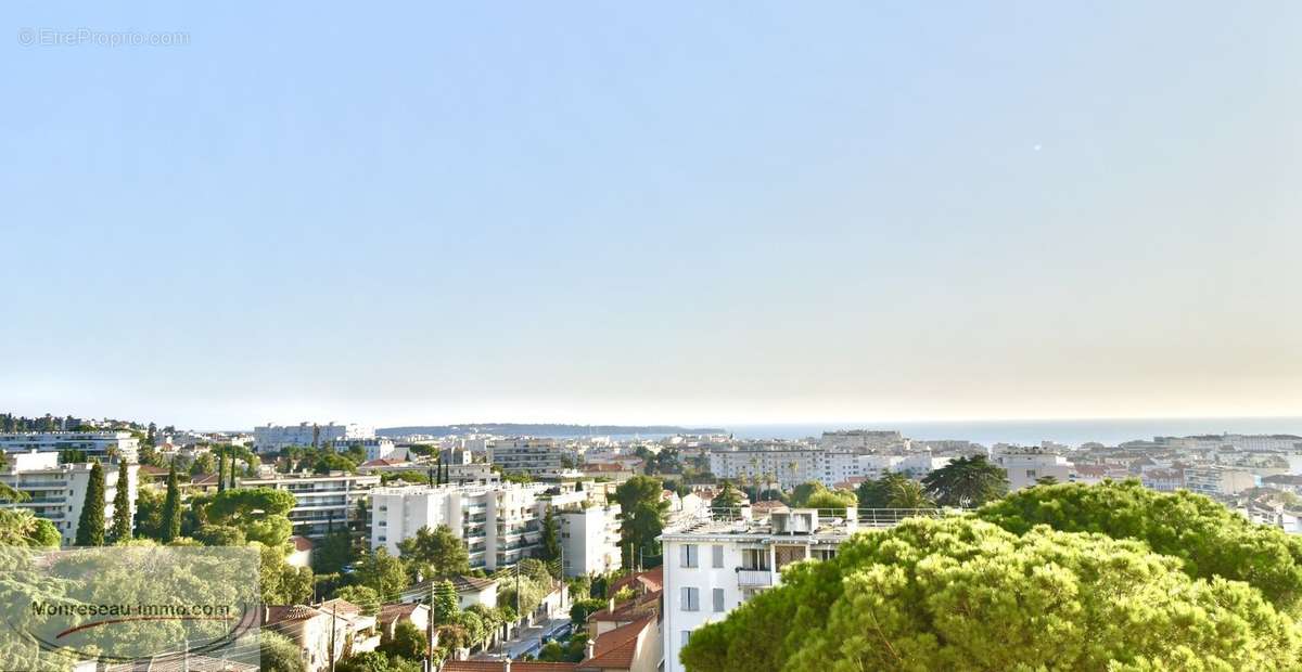 Appartement à CANNES