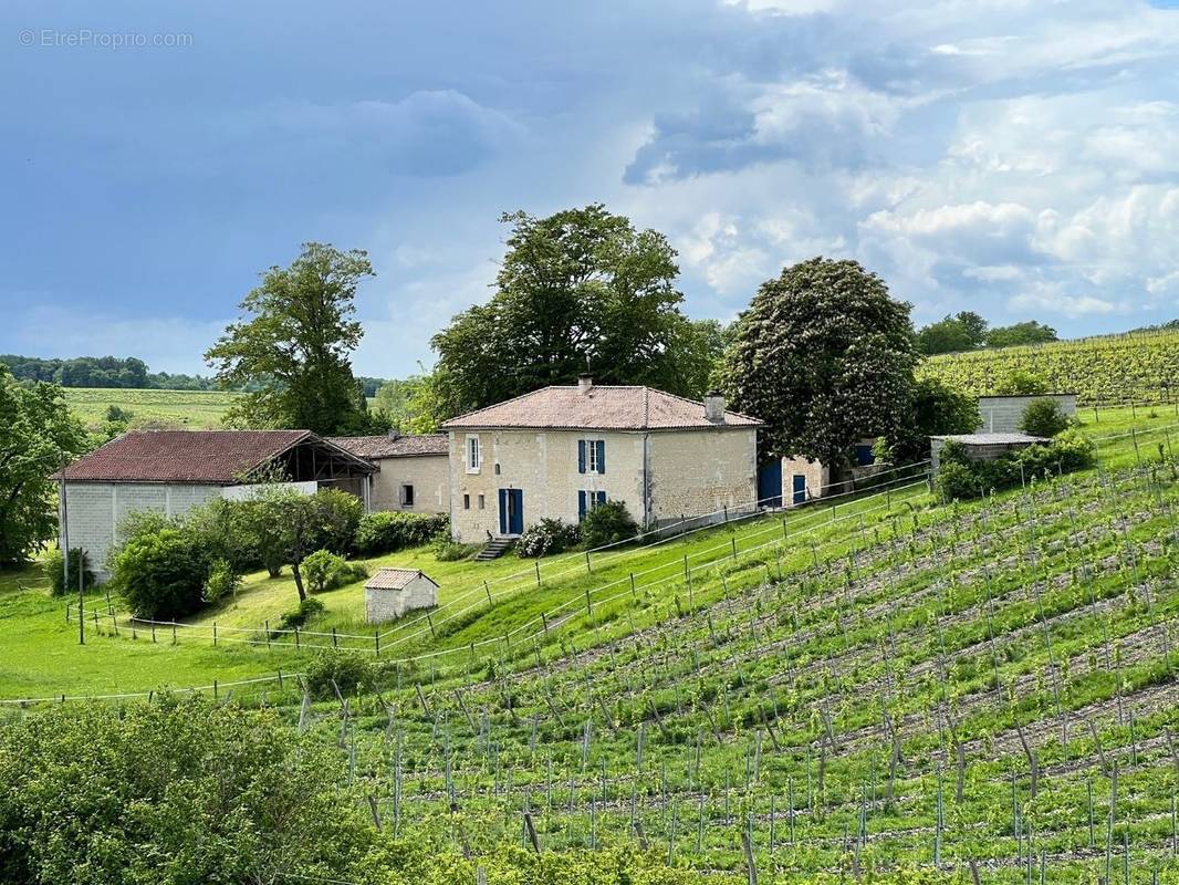 Maison à BONNEUIL