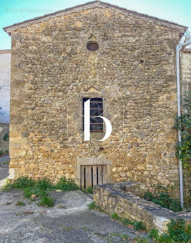 Maison à SAINT-SAUVEUR-DE-CRUZIERES