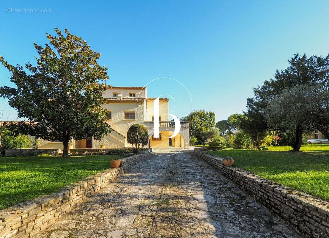 Maison à UZES