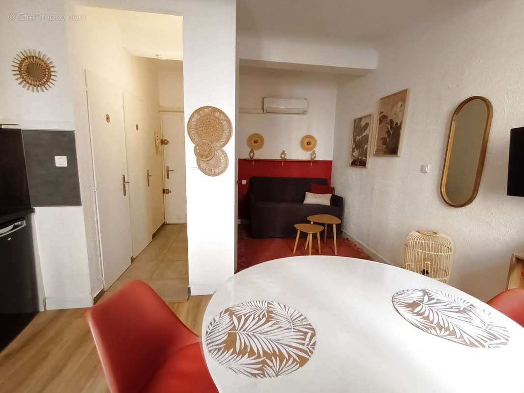 Appartement à BORMES-LES-MIMOSAS