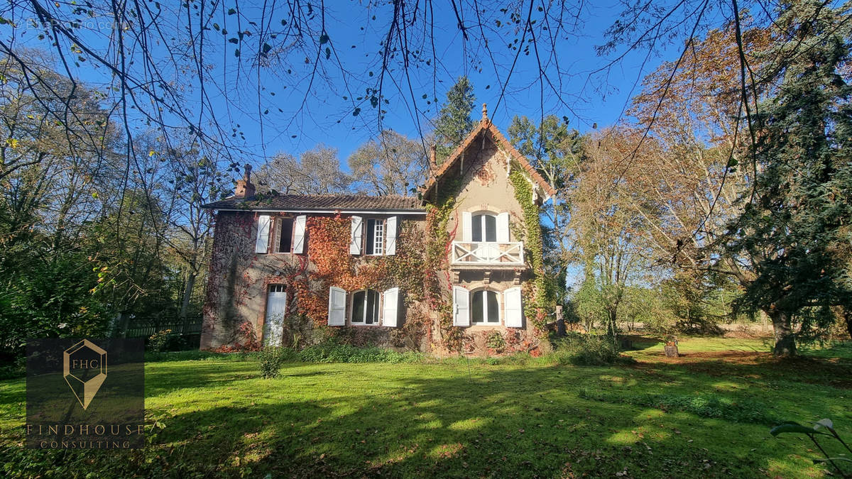 Maison à BOULOGNE-SUR-GESSE