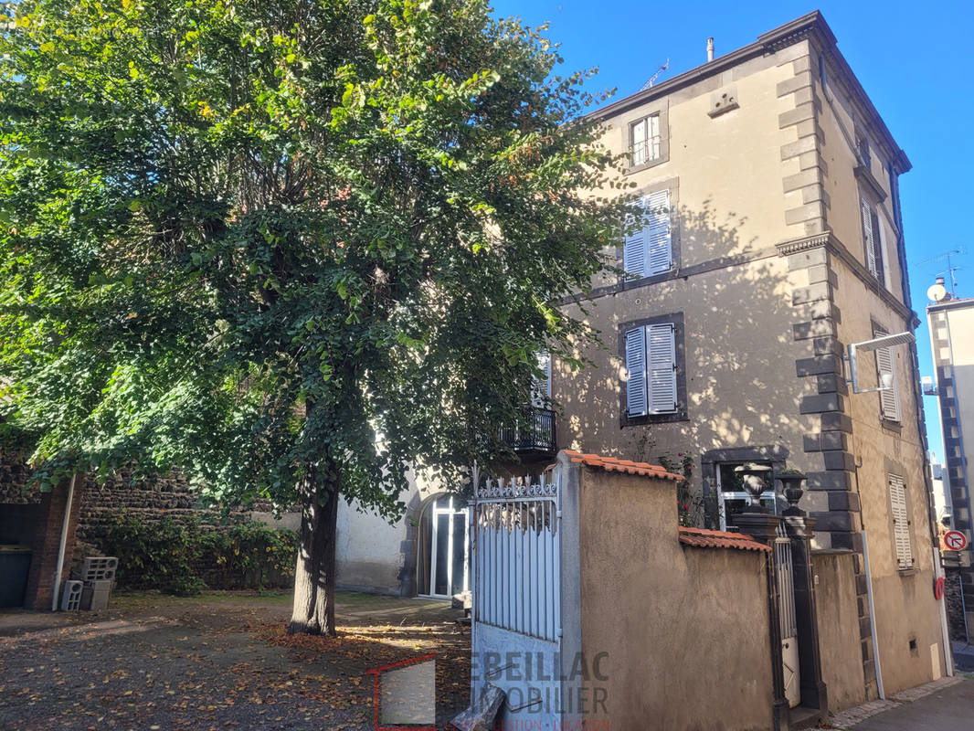 Appartement à AUBIERE