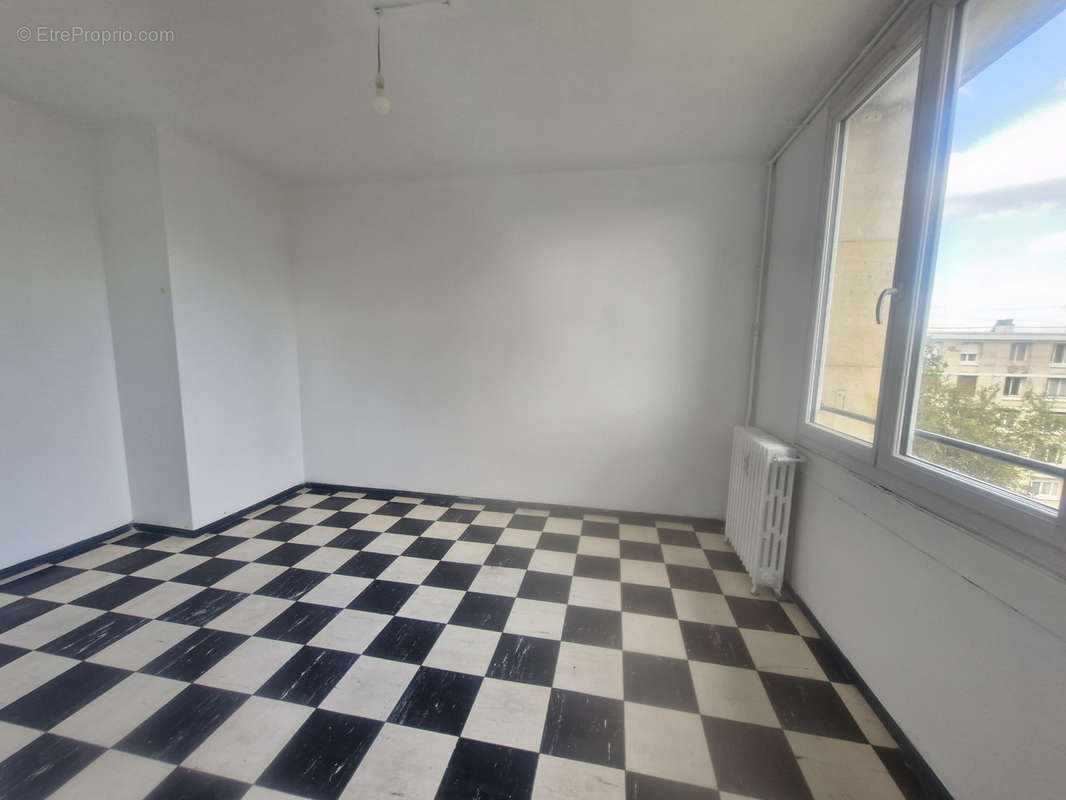 Appartement à CREIL