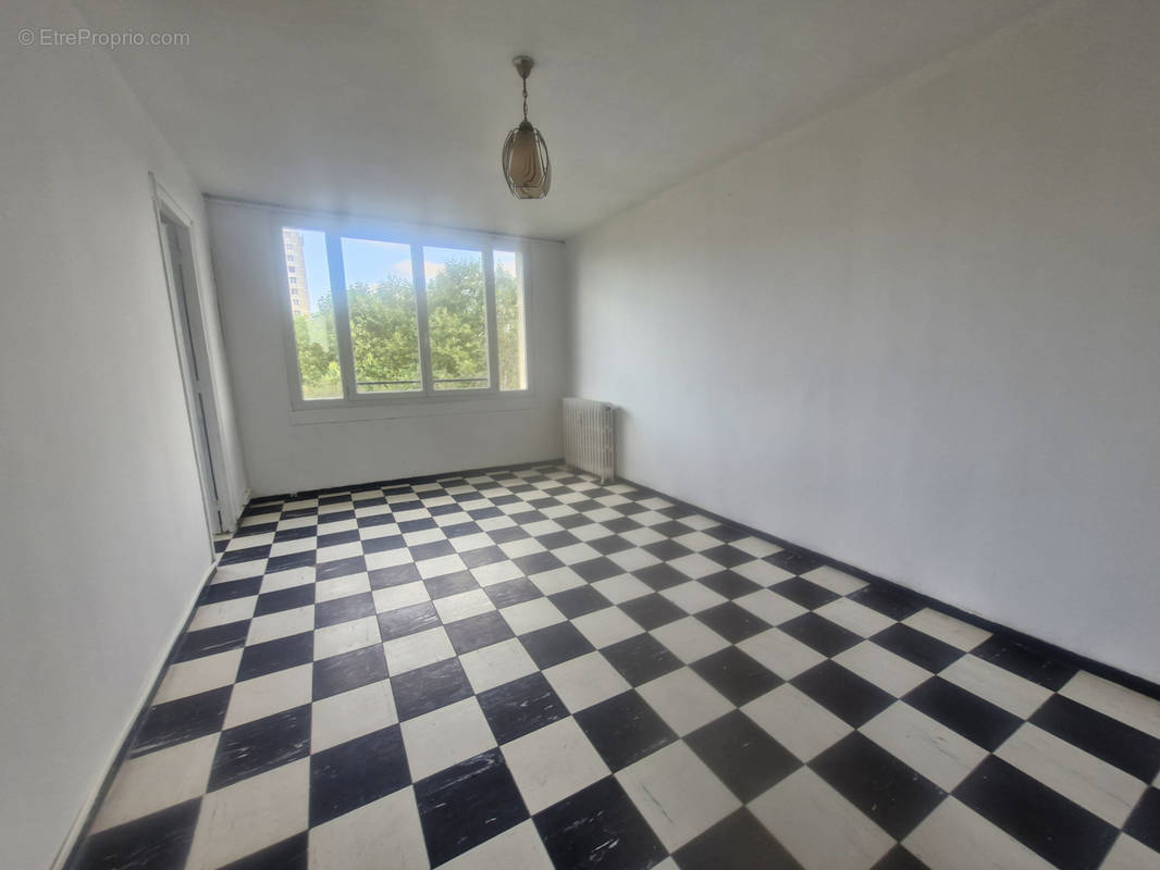 Appartement à CREIL