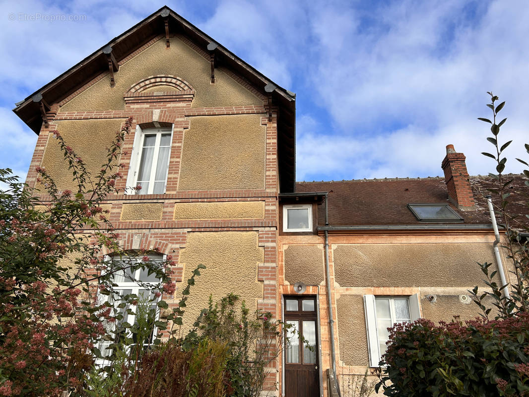 Maison à RIVARENNES