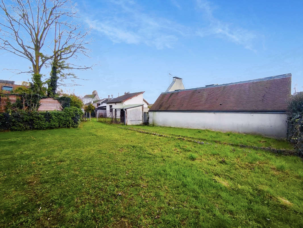 Maison à VAUHALLAN