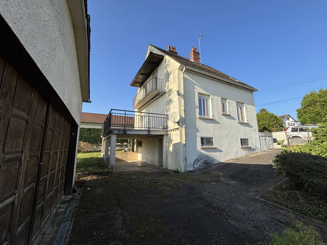 Maison à BLETTERANS