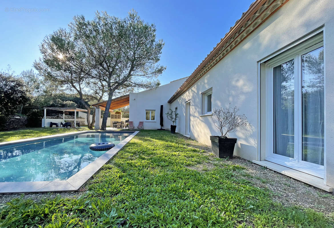 Maison à NIMES