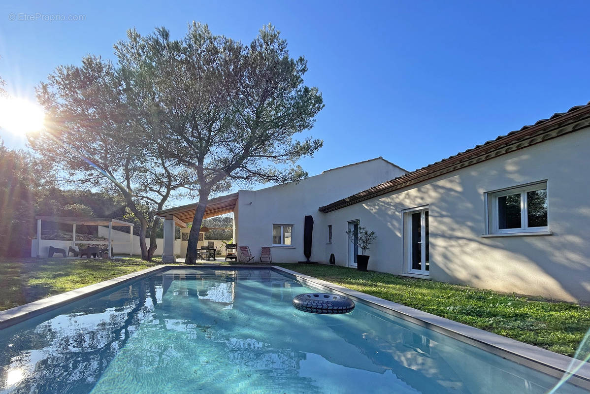 Maison à NIMES