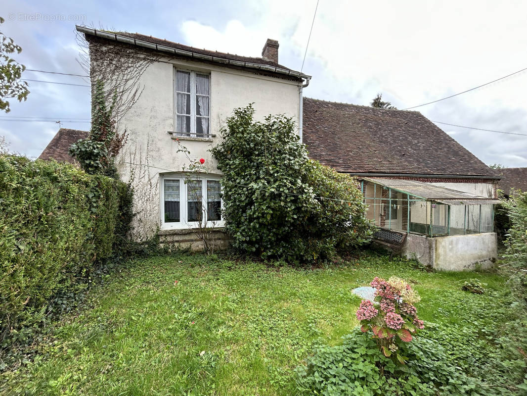 Maison à LA POTERIE-AU-PERCHE