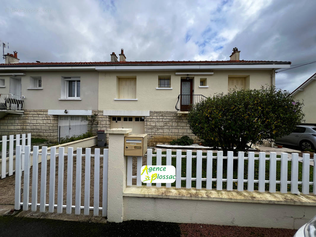 Maison à CHATELLERAULT