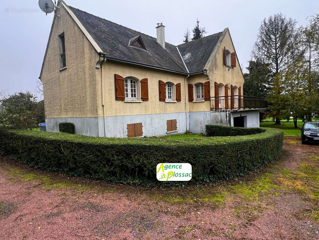 Maison à CHATELLERAULT